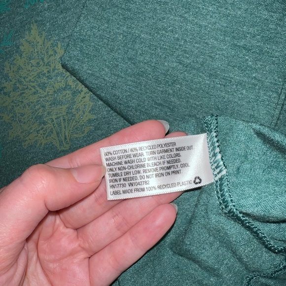 3/$10 KIDS SALE- Cat & Jack Evergreen Trees Tee - Picture 8 of 8